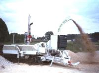 To see a video of the SUPER-PAIN 1700 chipper
